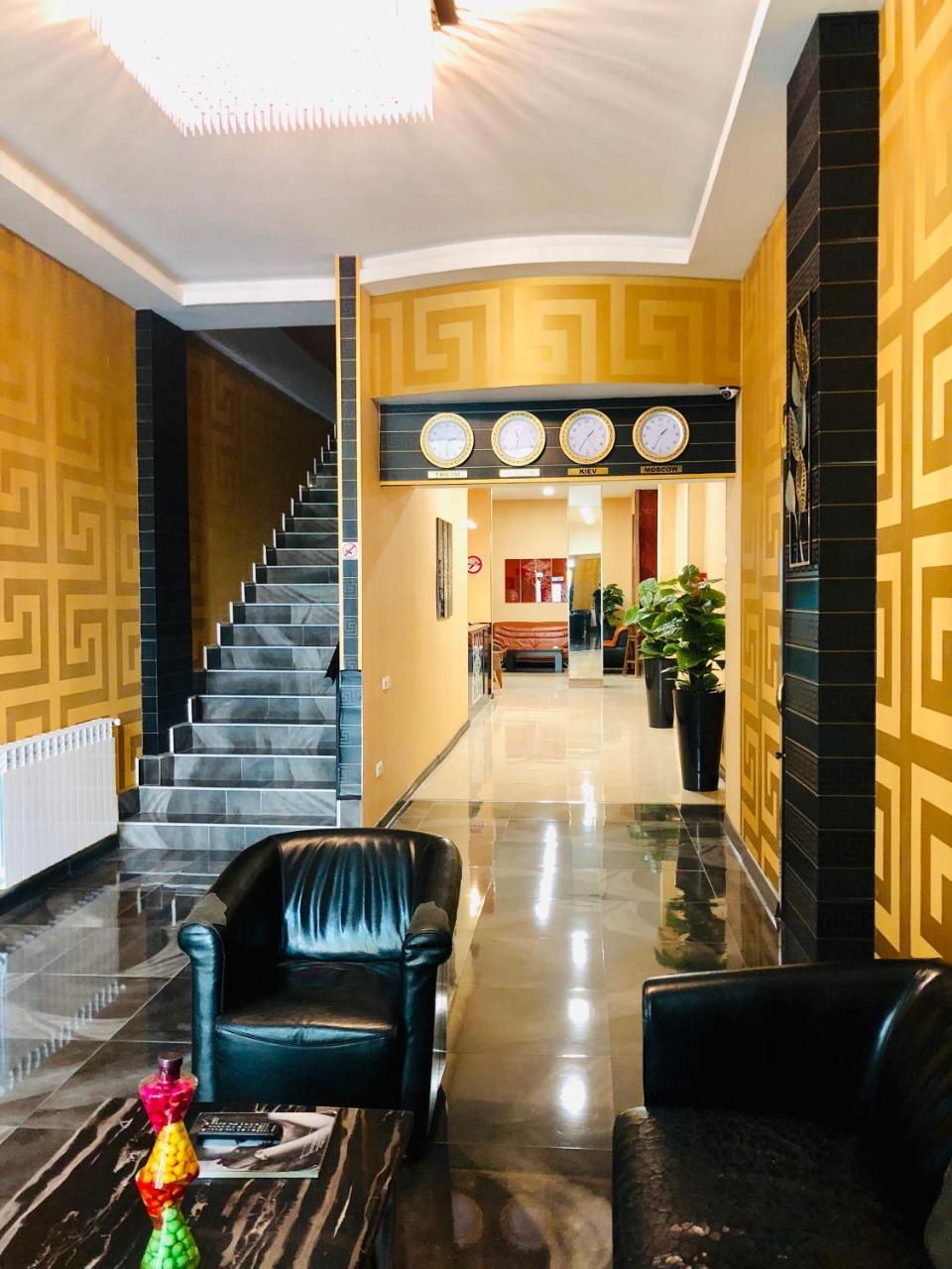 Lords Hotel 第比利斯 外观 照片